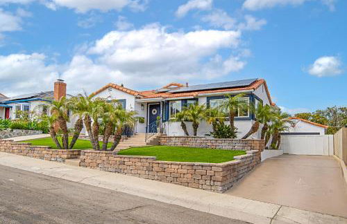 The Gathering Place - Guest Favorite with Huge Yard - Foto 23