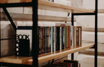 CHATA POD PRZEHYBĄ - Foto 27