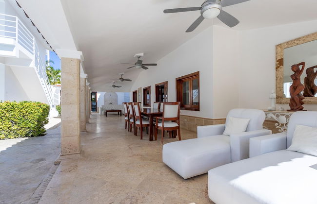 Beachfront 7BR Villa With Pool Maid Los Corales - Foto 38