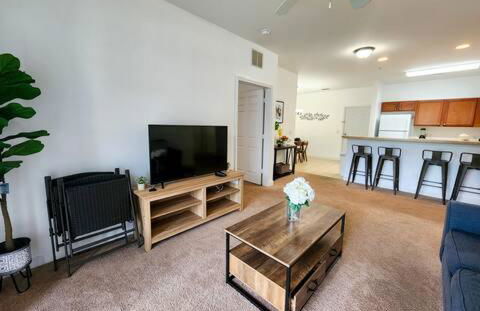 Resort Retreat 2BD Close Disney - Foto 14