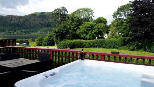 Lodge by the Lake - Lake District - Hot Tub - Foto 2