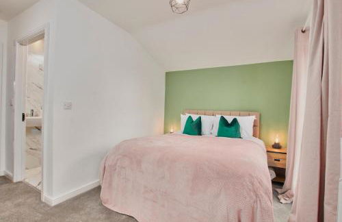 Stylish 5-bedroom Manchester Retreat Sleeps 9 by PureStay - Foto 46