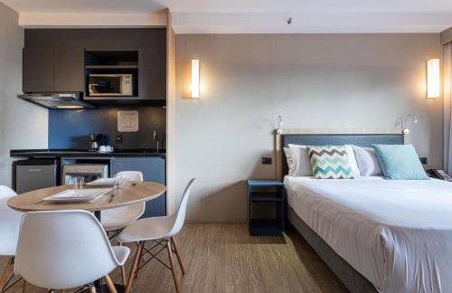 Charlie Alphaville - Foto 78