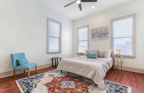 Chic 3BR NOLA Retreat, Streetcar Access, Ideal for Families & Friends - Foto 15