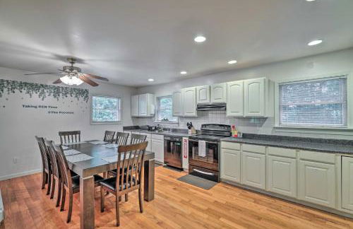 Hot Tub and Yard Stroudsburg Home in Poconos - Foto 6