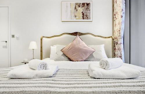 Trendy 3-Bed, 2-Bath - O2 London Escape - Your Ideal Stay - Foto 8