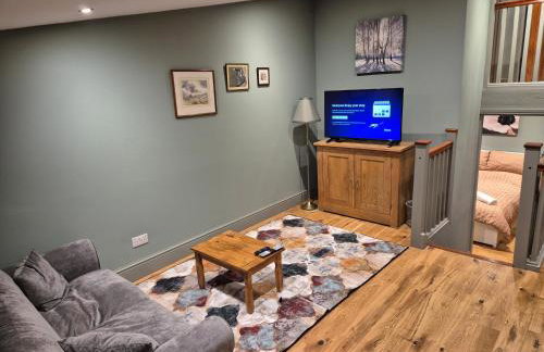 Charming 1 bed Peak District Barn Conversion - Photo 7