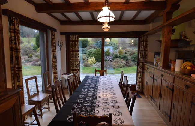 Hillside Retreat With Pond - Photo 26