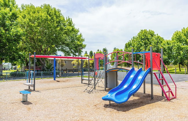 NRMA Batemans Bay Holiday Park - Photo 54