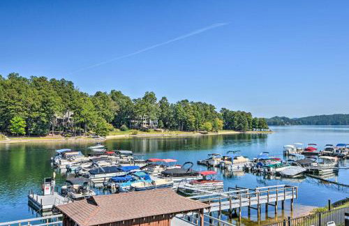 Resort-Style Condo with Balcony on Lake Keowee - Foto 23