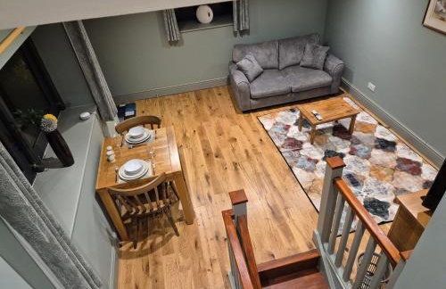 Charming 1 bed Peak District Barn Conversion - Photo 19