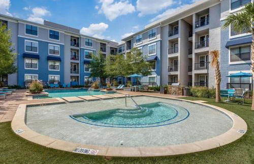 Stunning 1bd Apartment I Frisco near Dallas I Pool, Gym, Work Space - Foto 17
