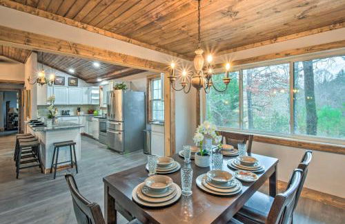 Otto Home with Fire Pit, Tree House and Hot Tub! - Foto 2