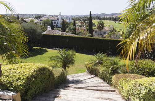 Villa Los Huaraches - Mijas Golf - Private Swimming Pool - 5 Bedrooms - 5 Bath - Air Conditioning - Photo 7