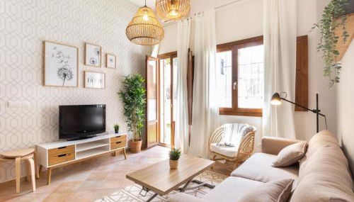 WintowinRentals Acogedor apartamento con patio privado junto al Albaicín - Foto 5