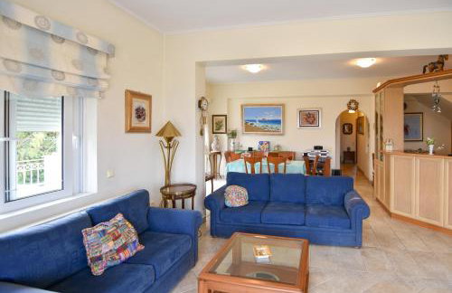 Waterfront 5BR Villa near Porto Heli by JJ Hospitality - Foto 25