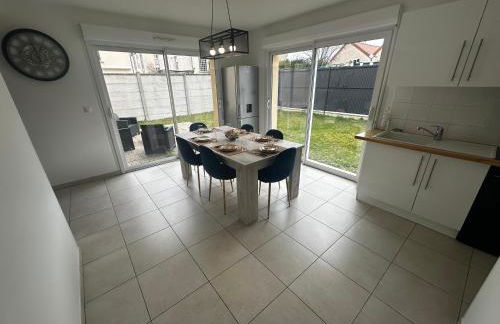 Maison individuelle parking privé et gratuit - Foto 22