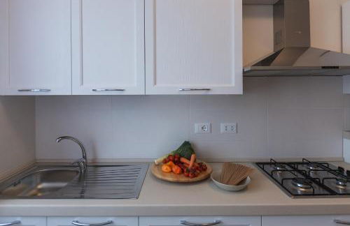 St. Vitale’s Basilic view elegant apartment - Photo 19