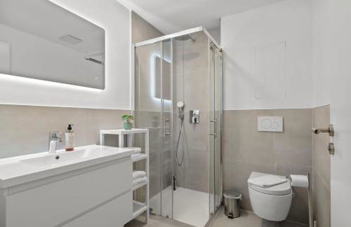 Lit Living - Luxury House - Box Spring - Parking - Exclusive Kitchen - Foto 42