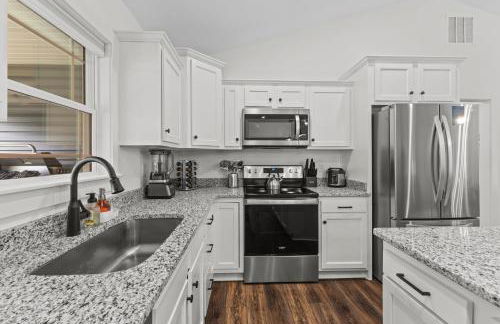 Edgewood - Work Friendly & Near Downtown - Foto 9