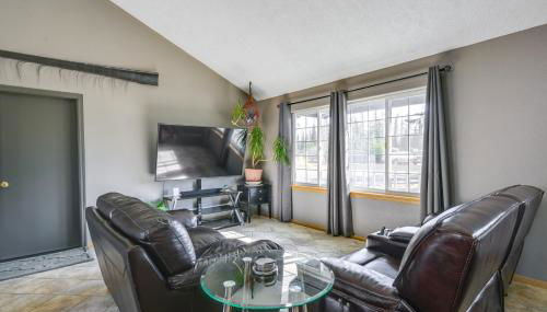 Yard Space with Fire Pit Kenai Getaway! - Foto 4