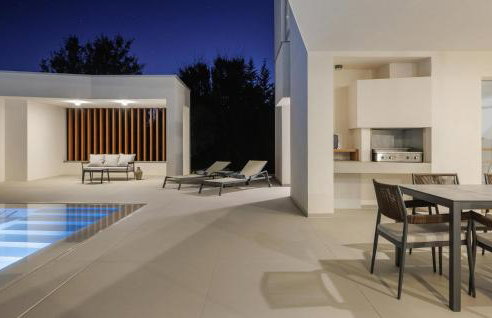 Gorgeous Home In Gajana - Foto 19