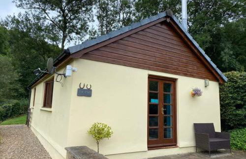 Ty Twt - complete holiday home - Photo 8