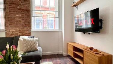 Cosy 2 Bed Retreat with FREE Secure Parking - Foto 3