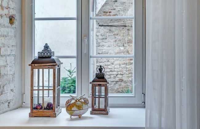 Old Town Saviciaus street Apartment - Photo 12