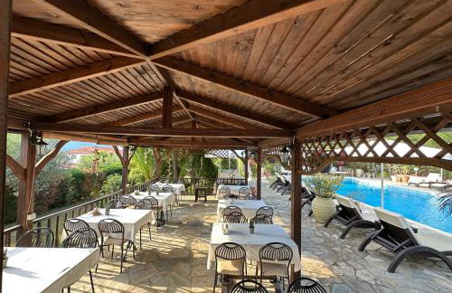 Agrili Apartments & Rooms - Photo 6