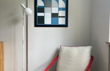 affascinante bilocale con piscina - Photo 20