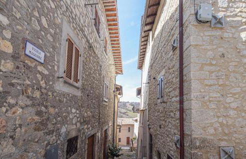 Beautiful Home In Preci With Wifi - Foto 18