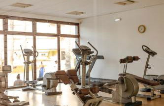 Lux Apt in Priv Condo with Pool, near Beach, Parking & Easy Access to Lisbon - Foto 49