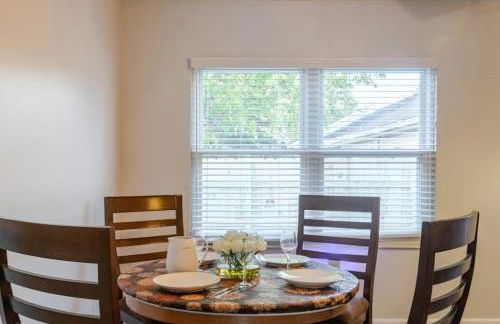 Private Ranch - Entire Home - 3 Bed Room - Hot Tub - King Bed - Fenced Yard - Pets & Kids Welcome - Game Shed - Free WiFi - Foto 13