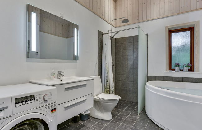 "Nelie" - 40km from the sea - Foto 7