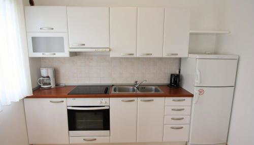 Apartment Bilic with balcony - Foto 4
