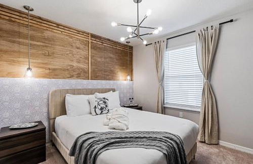 Stunning 5B45B, Heated Pool & BBQ - Photo 26