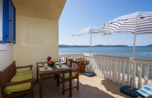 Family friendly seaside apartments Krapanj, Sibenik - 18004 - Foto 9