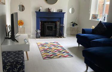 Large 6BR Home Sleeps 12 Free Parking & WiFi - Foto 22