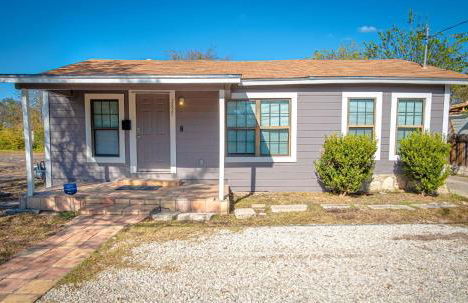 Nice 3B 2BA Near Downtown 2 Min AtandT Center - Foto 2