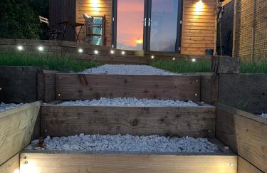 Unique Private Wood Cabin near Jurassic Coast in Dorset Countryside - Photo 17