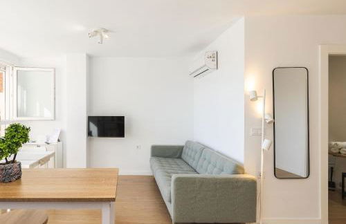 El Cable Apartament- A estrenar, apartamento céntrico y cerca de la playa - Photo 19