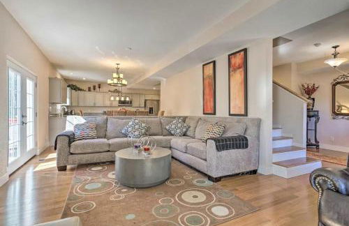 Huge Cozy Home with Many Bedrooms in Ivywild - Foto 5