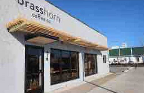 *NEW* Charm on Church ~ Cozy, Modern, Downtown Apt - Foto 40