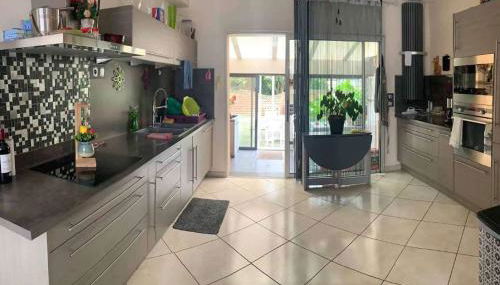 La maison du circuit des 24H du Mans - Foto 2, stove, dishwasher