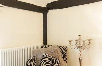 Dorney Windsor Legoland 5 Star Stay for upto 14 guests - Photo 50