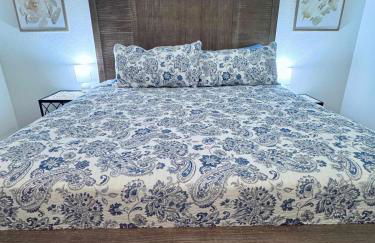 Newly built home Spacious & Comfortable 4BR 2BA - Photo 9