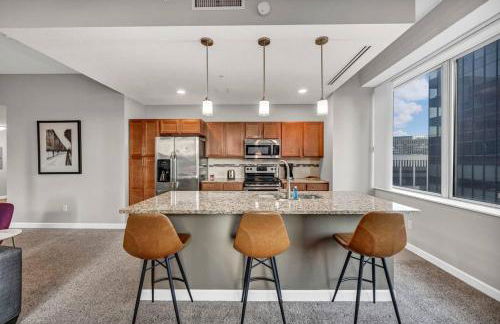 SkyTower 2BD | Parking Available | Downtown - Photo 21