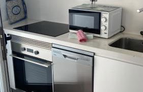 APARTAMENTO ATICO gran terraza y Jacuzzi cerca de la playa - Photo 7