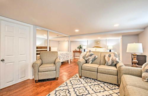 Old Orchard Beach Home with Patio Walk to Beach - Foto 9